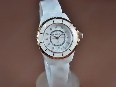 シャネル 新作＆送料込 Chanel J12 TT White Ceramic Diam Markers Men Japanese Quart腕時計 J-CH0042